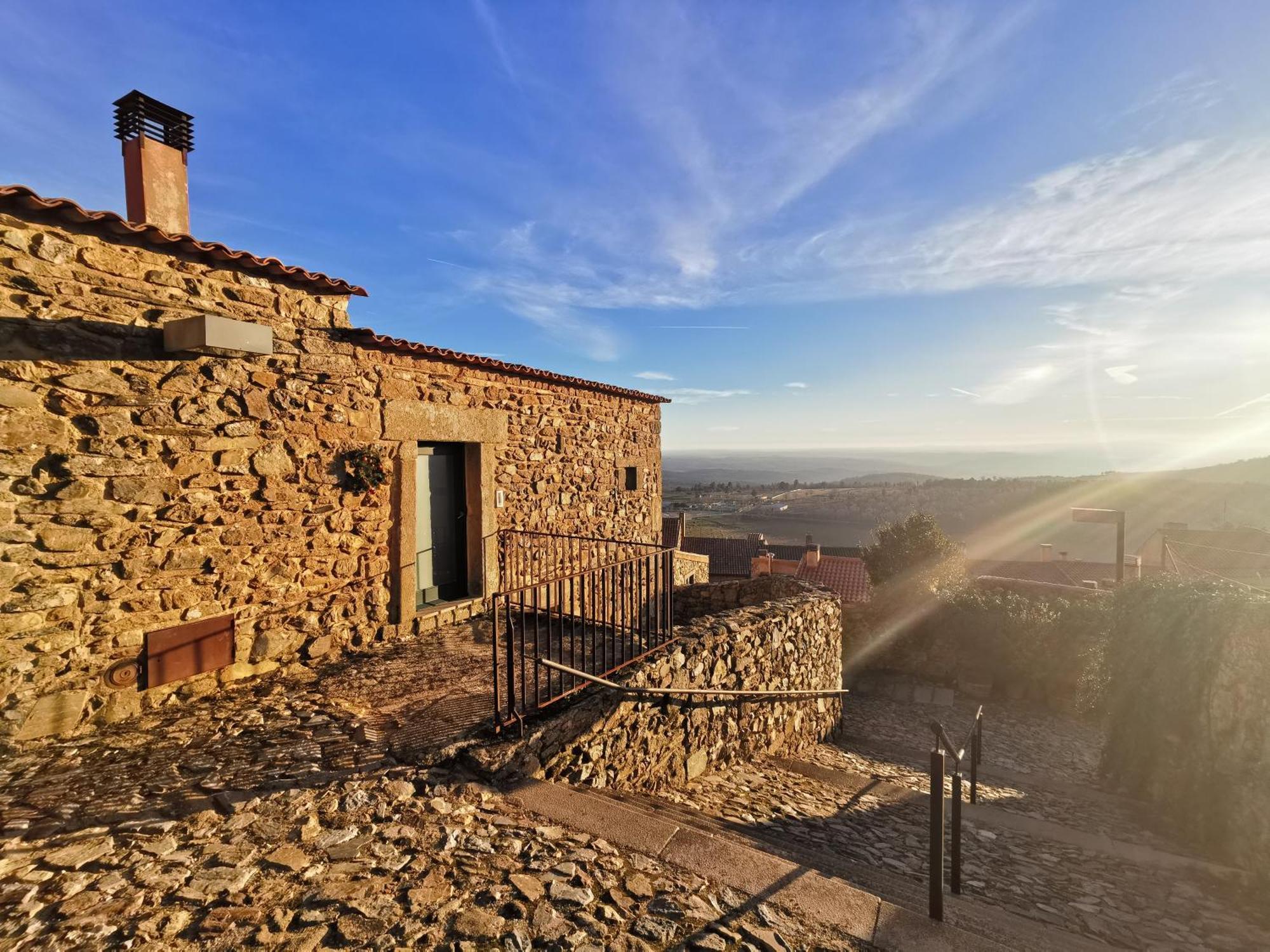 Casa Da Cisterna Guest House Фигейра де Кастело Родриго Екстериор снимка